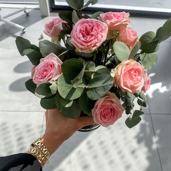 sindiane flowers سنديان للزهور flower shop