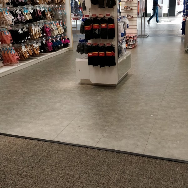 payless smith haven mall