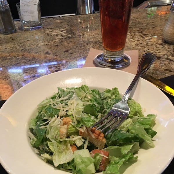 Photo taken at BJ&#39;s Restaurant &amp; Brewhouse by David G. on 10/12/2017