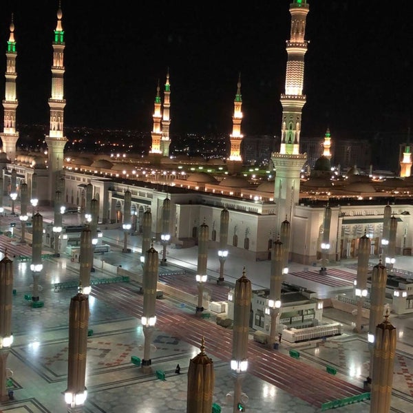 Madinah Almunawwarah  Beautiful mosques, Masjid, Sacred places