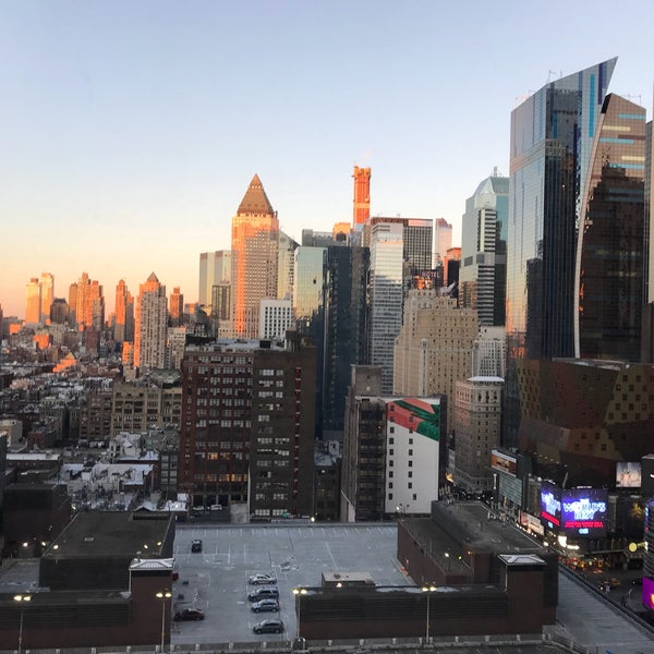 Снимок сделан в Aliz Hotel Times Square пользователем Y V. 1/22/2019