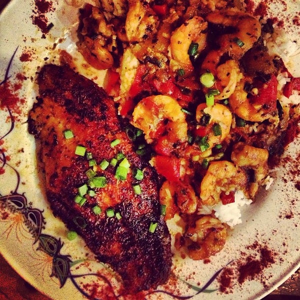 7/1/2013にThe F.がNew Orleans Cajun Cuisineで撮った写真