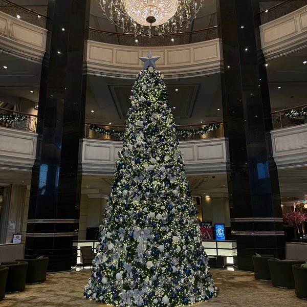 รูปภาพถ่ายที่ โรงแรมสวิสโซเทล กรุงเทพ รัชดา โดย A เมื่อ 12/29/2023
