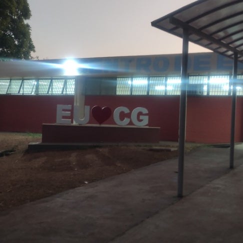CG - Centro de Ensino Médio 1 do Gama (CEM 1) - High School