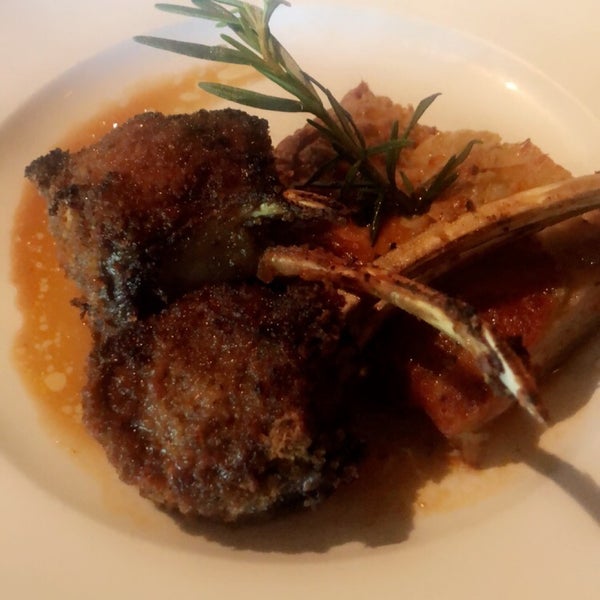 Photo taken at Rails Steakhouse by CM C. on 5/25/2019