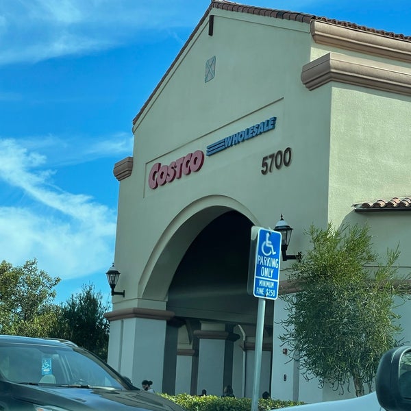 Costco Warehouse or Wholesale Store in Westlake Village