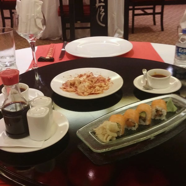 Photo taken at FonDRAGONPearl Chinese &amp; Sushi Restaurant - Adana HiltonSA by Kerimcan Z. on 10/23/2016