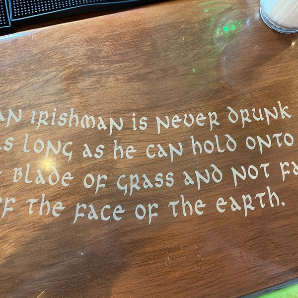 Снимок сделан в Shenanigan&#39;s Irish Pub &amp; Grille пользователем Joshua L. 5/20/2021