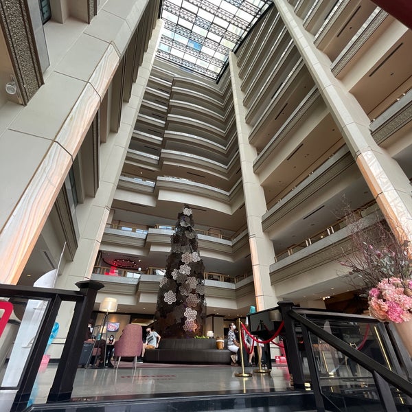 รูปภาพถ่ายที่ โรงแรมอวานี เอเทรียม กรุงเทพ โดย Huda ✨. เมื่อ 6/8/2022