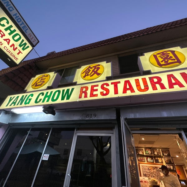 Foto tirada no(a) Yang Chow Restaurant por Anya F. em 7/6/2023