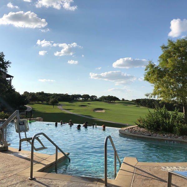 Foto tomada en JW Marriott San Antonio Hill Country Resort &amp; Spa  por ᴡᴡᴡ.Dafimart.18sexy.xyz M. el 8/16/2018