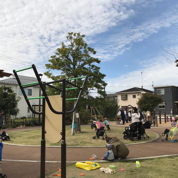 Photos At 調布台タブノキ公園 調布 調布市 東京都