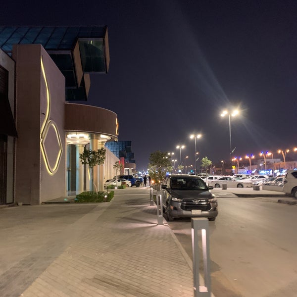 Foto tirada no(a) Sahara Mall por Abdulelah em 2/4/2023