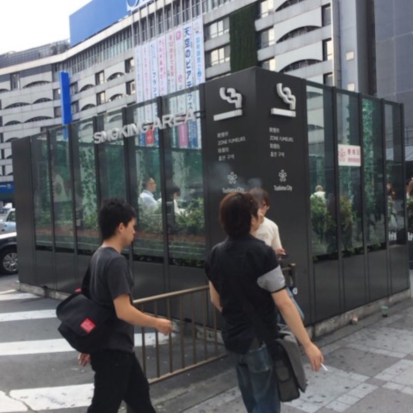池袋駅東口喫煙所 池袋 Tokyo 東京都 池袋駅東口喫煙所 池袋 Tokyo 東京都