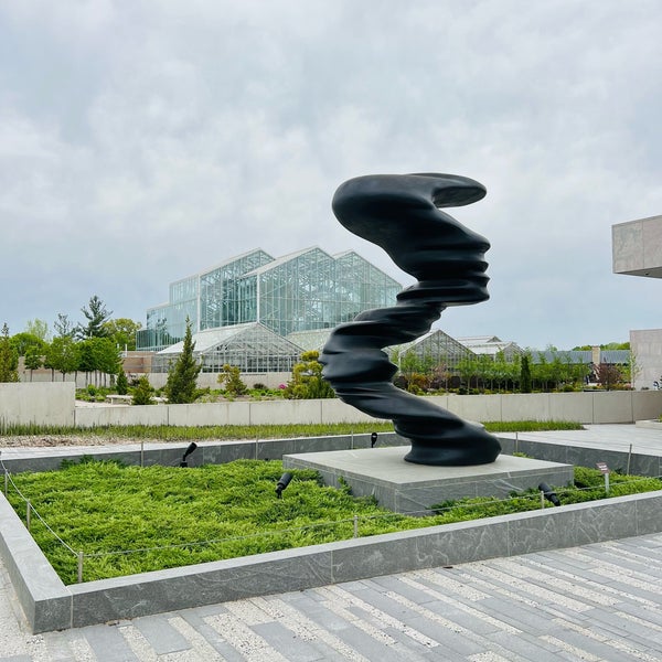 Foto diambil di Frederik Meijer Gardens &amp; Sculpture Park oleh Avinash M. pada 5/15/2023