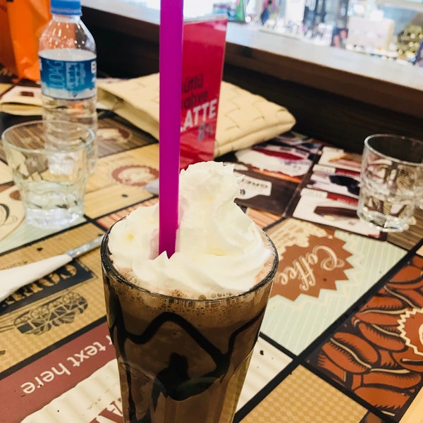 8/4/2018 tarihinde Nida O.ziyaretçi tarafından Coffee Green'de çekilen fotoğraf