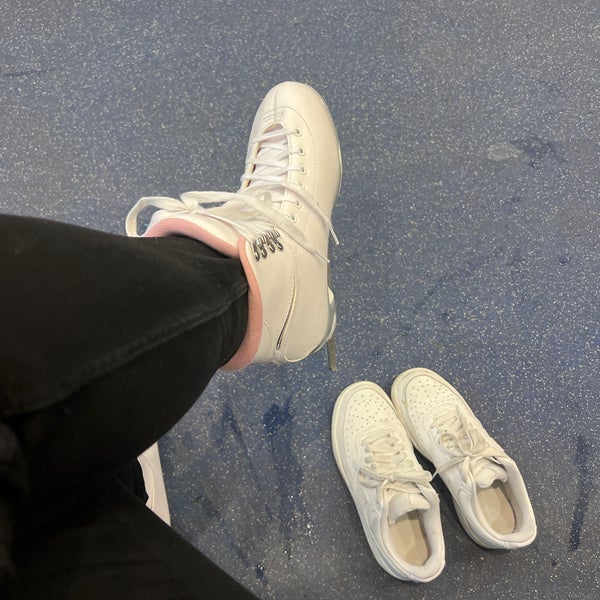 Ice Skate USA 902 Memorial City Way