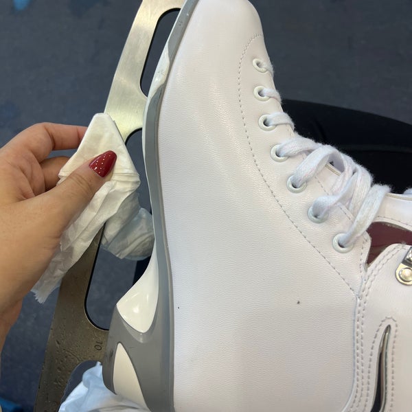 Ice Skate USA 902 Memorial City Way