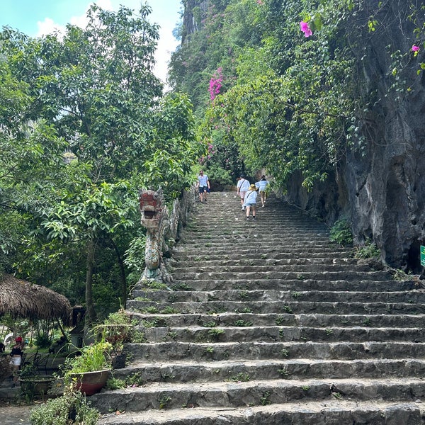 Das Foto wurde bei Hang Múa (Mua Caves) von Hala B. am 7/12/2023 aufgenommen