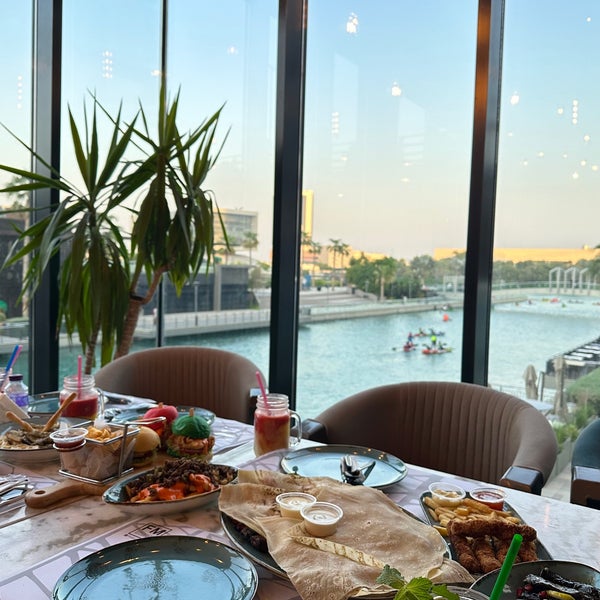 Fm Location Restaurant & Cafe Hookah Bar in Manama