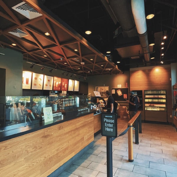 Starbucks at Tysons Galleria, Starbucks Coffee surrounds th…