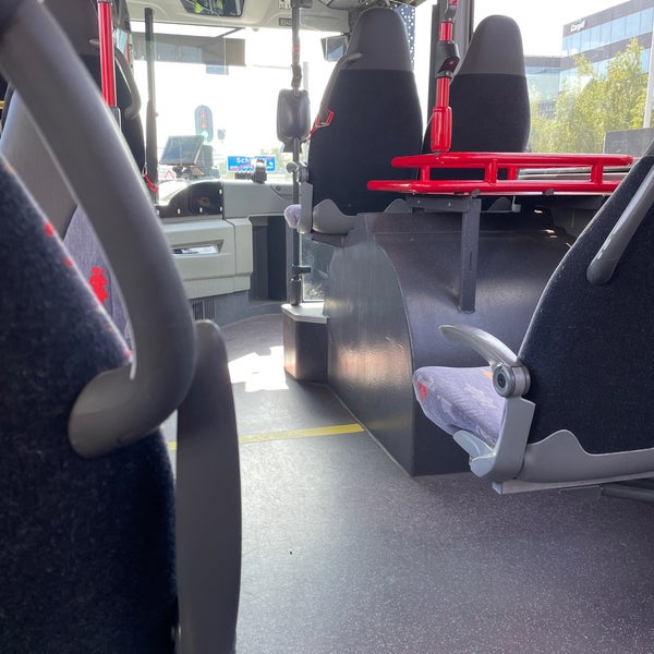 Bus 300 naar Haarlem Línea de autobús en Amsterdam