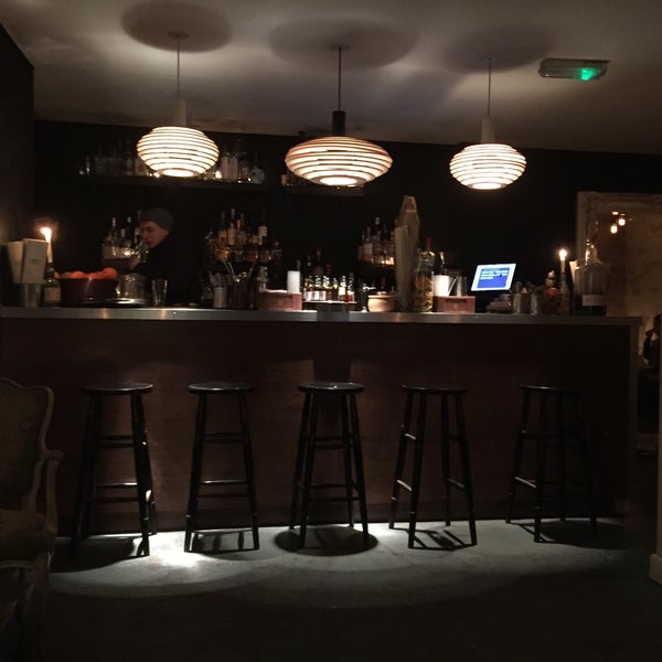 Photo taken at Looking Glass Cocktail Club by sofiagk on 2/6/2015