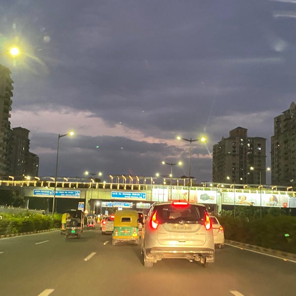 DLF Cyber Greens Gurgaon, Haryāna