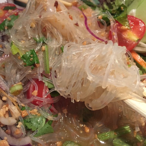 Das Foto wurde bei Chan Thai Market Food von Stef J. am 12/7/2014 aufgenommen