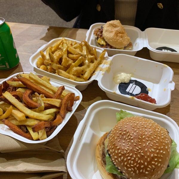 Updated review after a second try: very disappointed :( the burger and fries were soooo salty it turned the whole thing not very enjoyable.. hope it was a one time thing