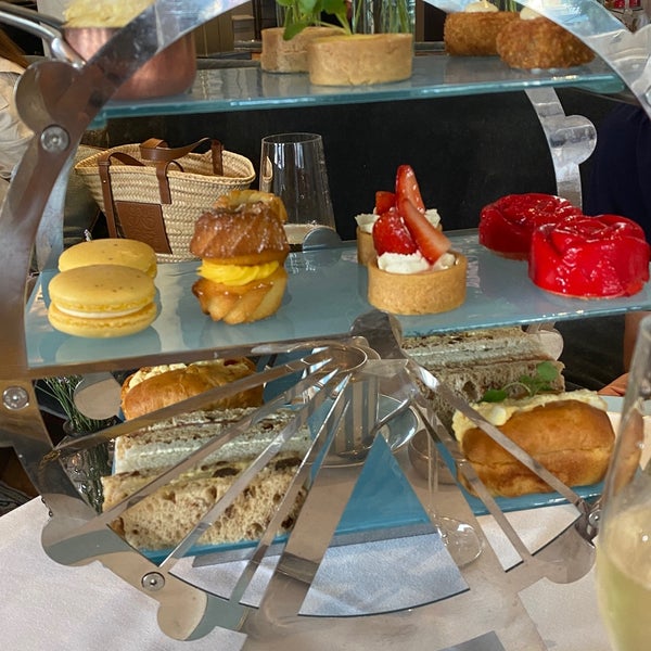 The afternoon tea at The Kensington is a great experience. The service was great, the amount of food is a great value for money, the teas were delicious. Highly recommend!