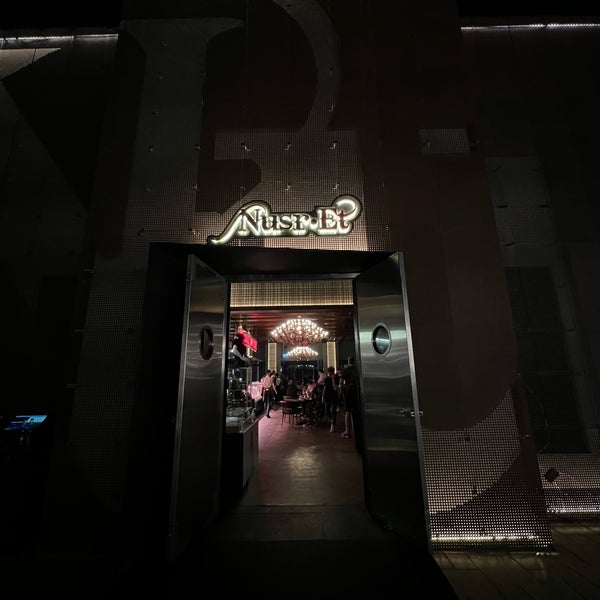 12/16/2022 tarihinde Abdullah A.ziyaretçi tarafından Nusr-Et Steakhouse Doha'de çekilen fotoğraf