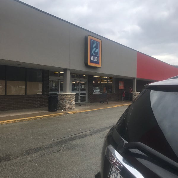 Aldi 1766 Golden Mile Hwy