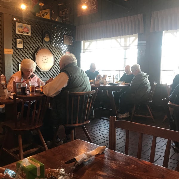 Cracker Barrel Old Country Store 154 W Pennsylvania Ave. I70 & Center Ave.