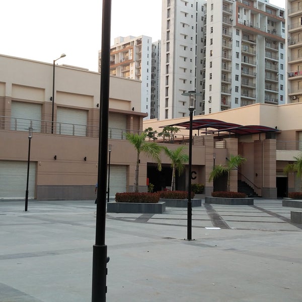 UniWorld City Downtown Mall Kolkata, West Bengal