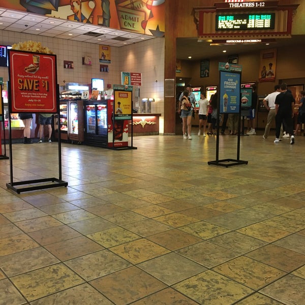 Cinemark 11 tips