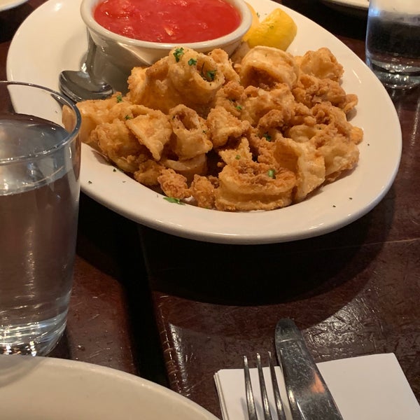 Photo taken at Harry&#39;s Italian Pizza Bar by Kimmie O. on 3/3/2020