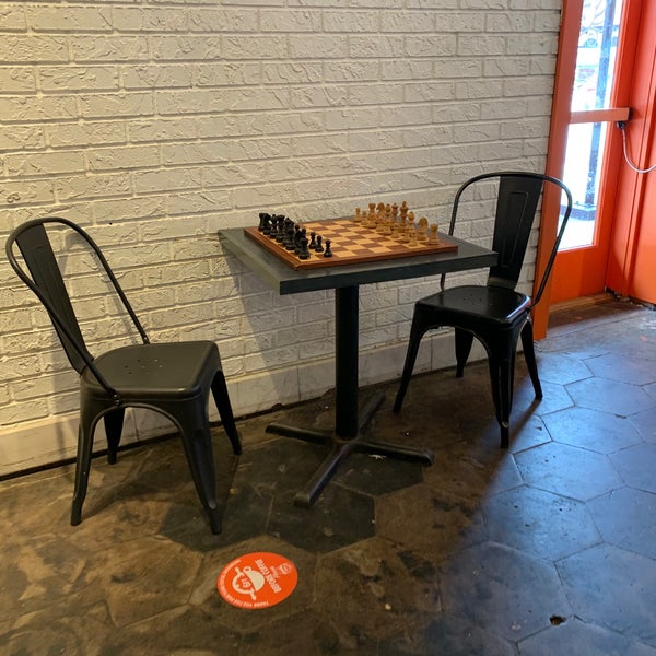5/1/2021 tarihinde Kimmie O.ziyaretçi tarafından The Blind Tiger Cafe - Ybor City'de çekilen fotoğraf