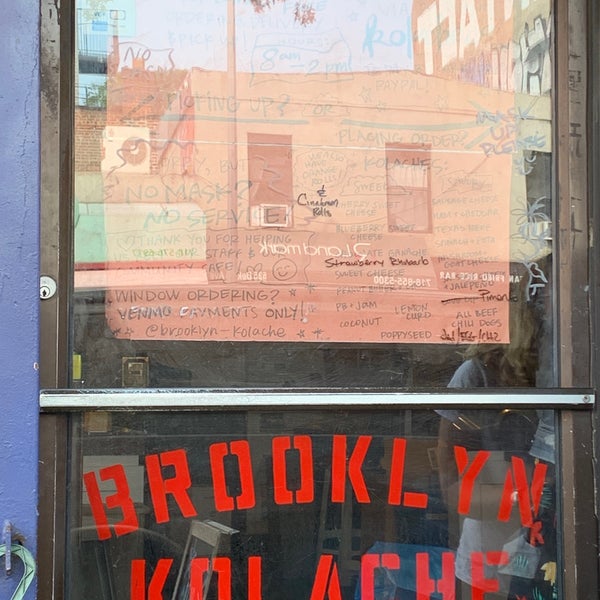Foto tirada no(a) Brooklyn Kolache Co. por Kimmie O. em 9/16/2020