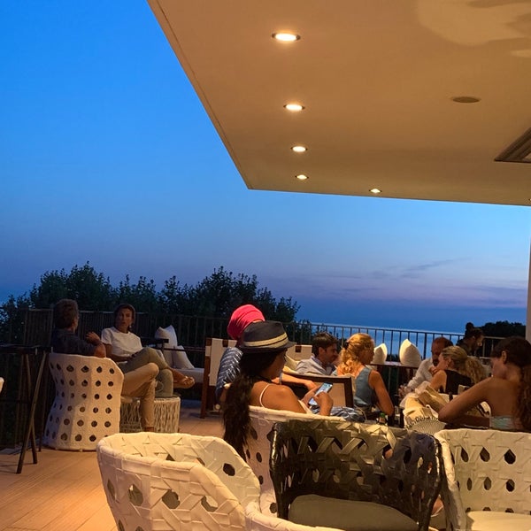 Photo taken at 67 Sky Lounge Bar Principe Forte Dei Marmi by Mohammad A. on 8/20/2019
