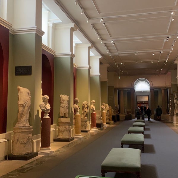 Foto tirada no(a) The Ashmolean Museum por ASM em 7/1/2022