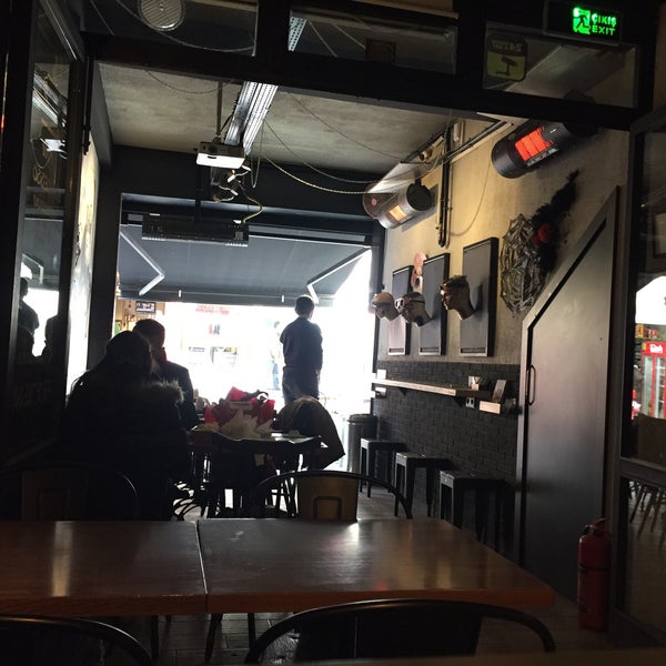 12/10/2016 tarihinde Richard B.ziyaretçi tarafından Schlepp Cafe &amp; Pub'de çekilen fotoğraf