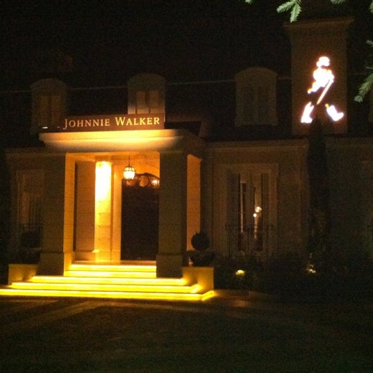 Foto tomada en House of Walker LA  por Patrick el 10/18/2012