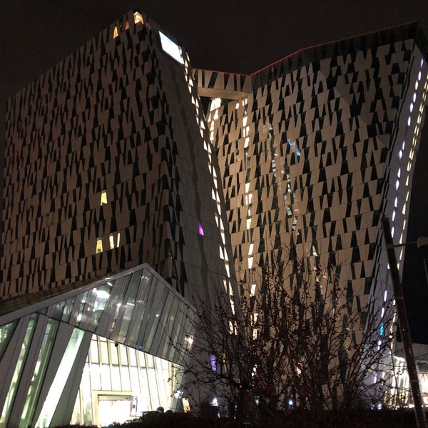 รูปภาพถ่ายที่ AC Hotel Bella Sky Copenhagen โดย Stig R. เมื่อ 1/9/2021