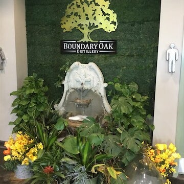 รูปภาพถ่ายที่ Boundary Oak Distillery LLC โดย Boundary Oak Distillery LLC เมื่อ 7/6/2021