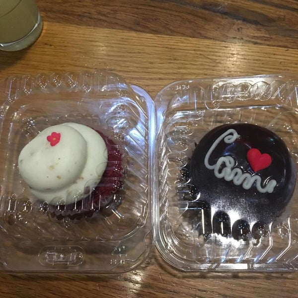 Photos at CamiCakes Southeast Jacksonville Jacksonville, FL