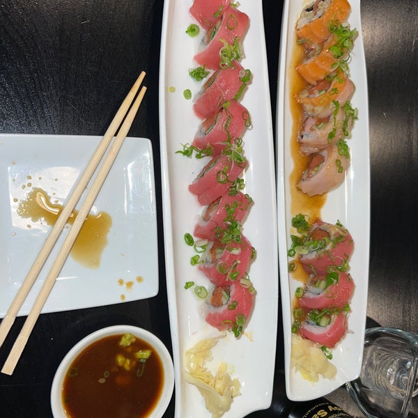 Foto diambil di Japonessa Sushi Cocina oleh Maria J. pada 3/3/2023