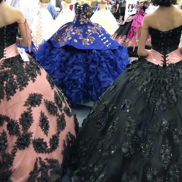 Vestidos De XV Quince Años - Tienda de ropa en Santiago de Querétaro