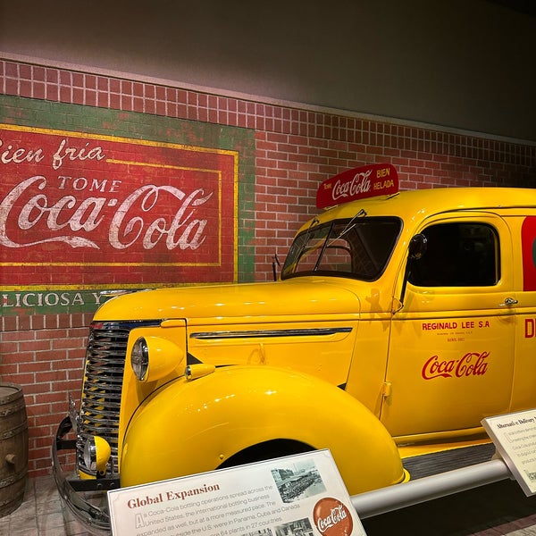 Photo taken at World of Coca-Cola by Mawadah on 10/31/2023