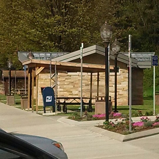 West Virginia Center Valley Grove, WV